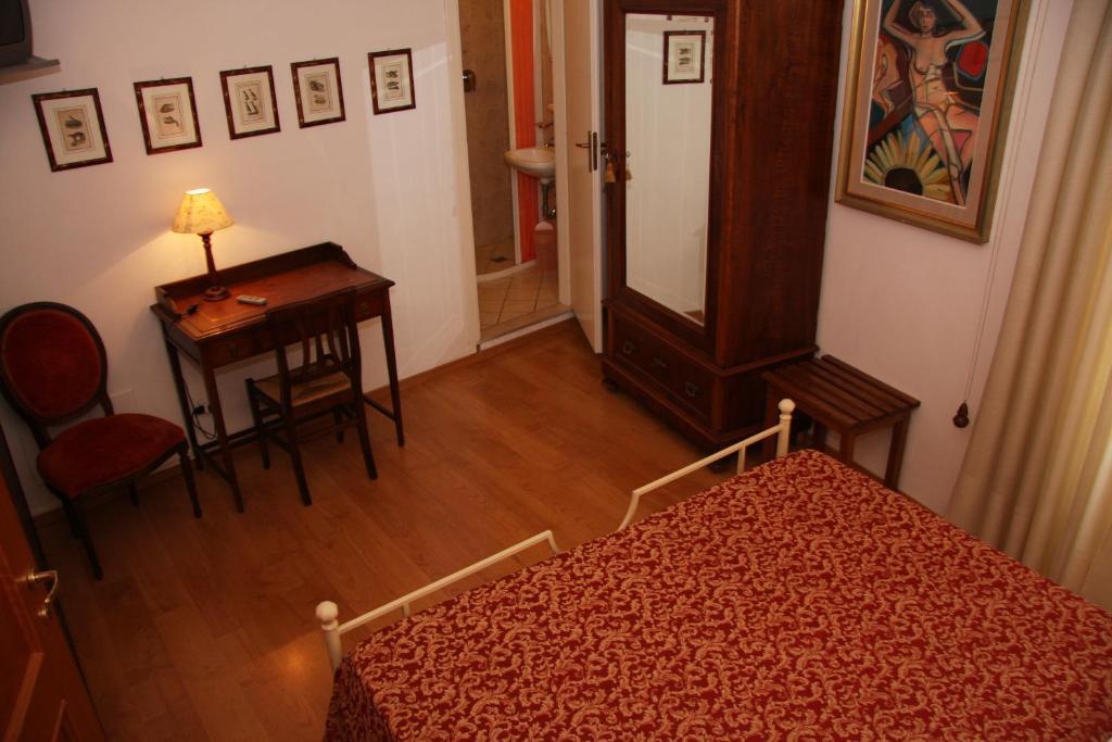 Hotel Morlacchi Perugia Szoba fotó