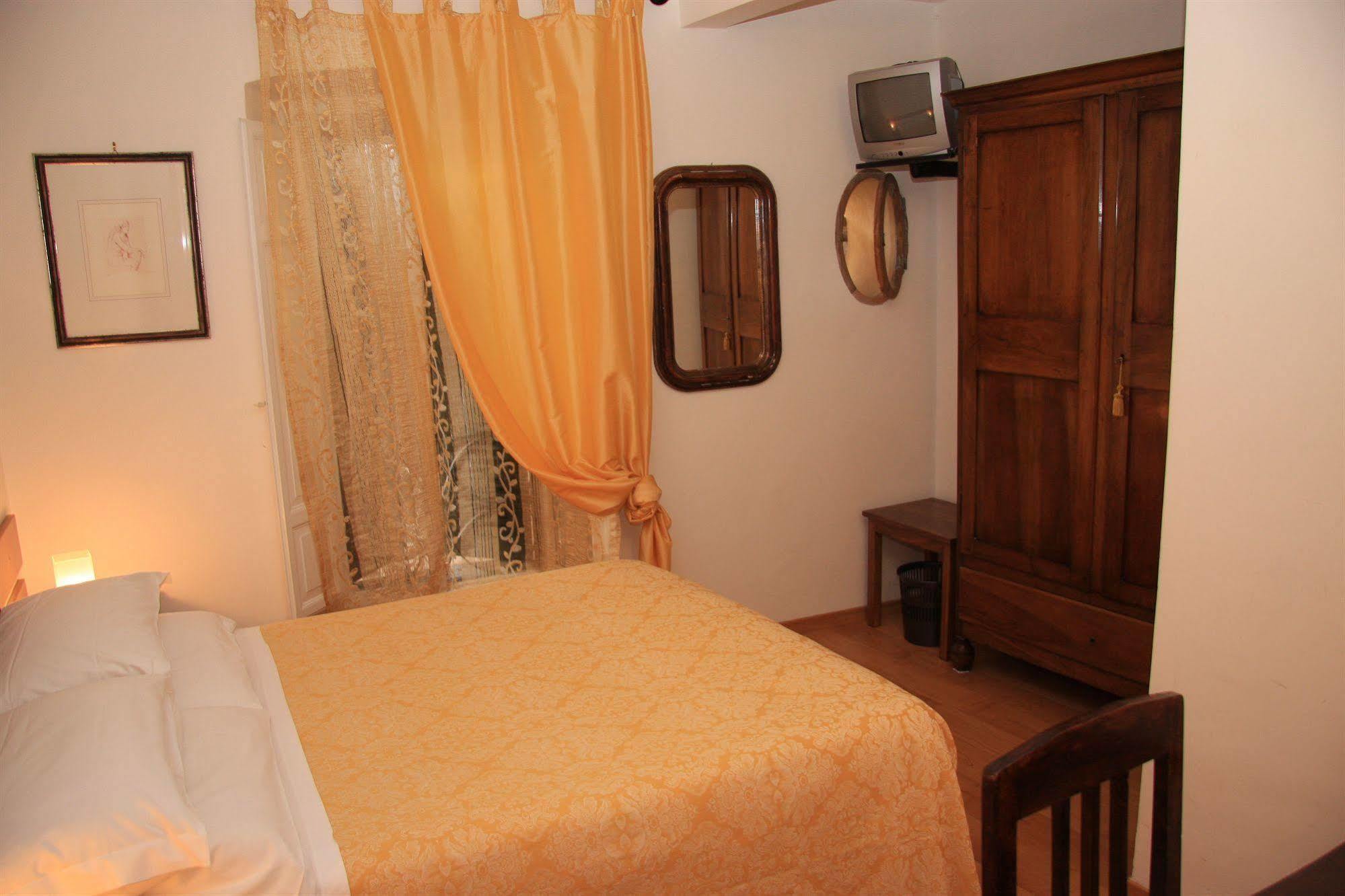 Hotel Morlacchi Perugia Kültér fotó