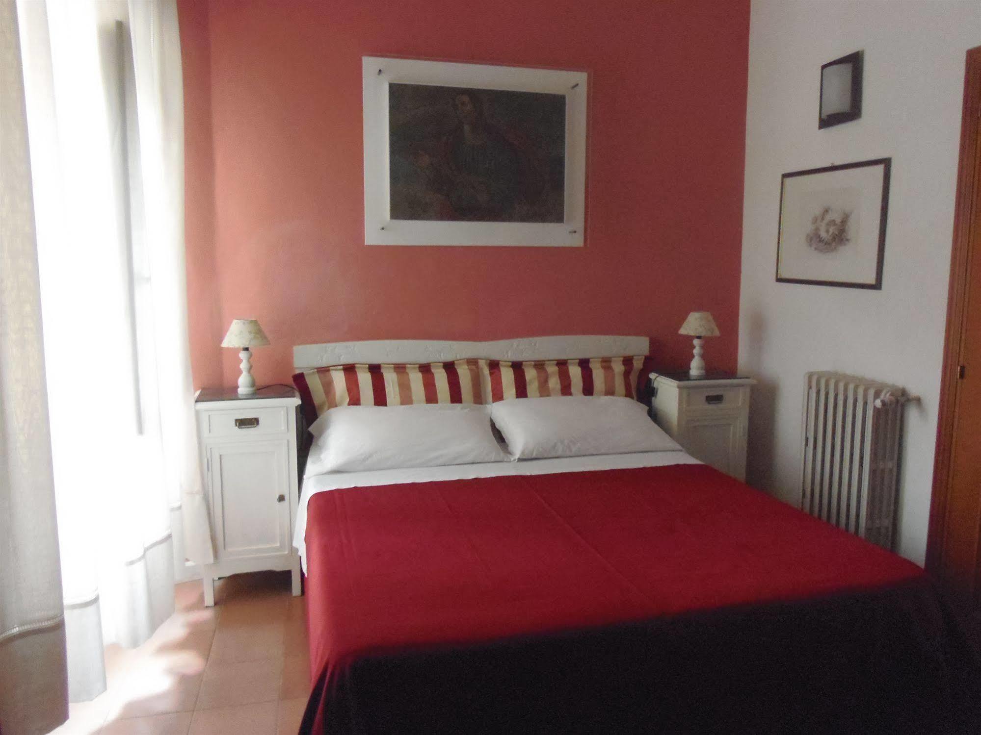 Hotel Morlacchi Perugia Kültér fotó